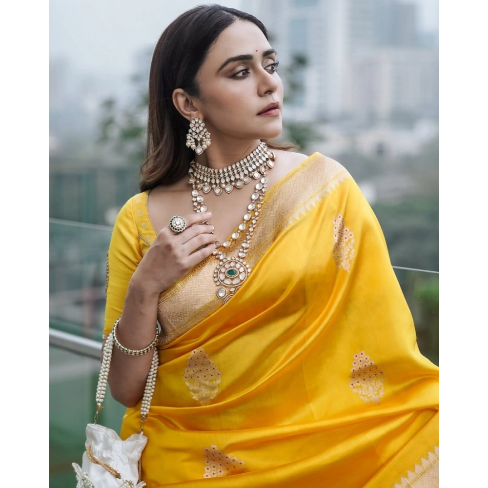 Generic Women's Silk Printed Saree With Unstitched Blouse 5.5Mtr (Yellow) - Image 2