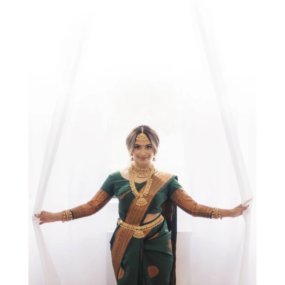 Generic Women's Litchi silk Printed Saree With Unstitched Blouse (Green) - Image 2